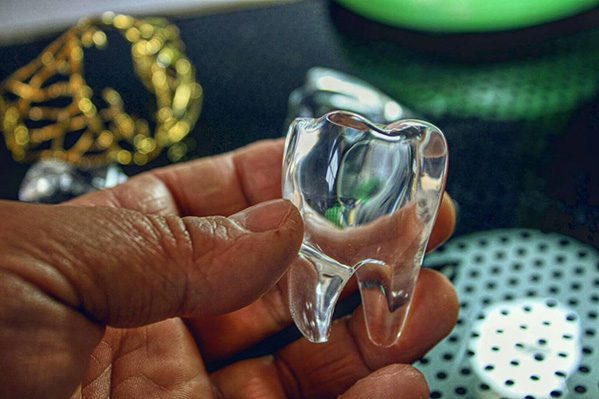 3D printed transparent container