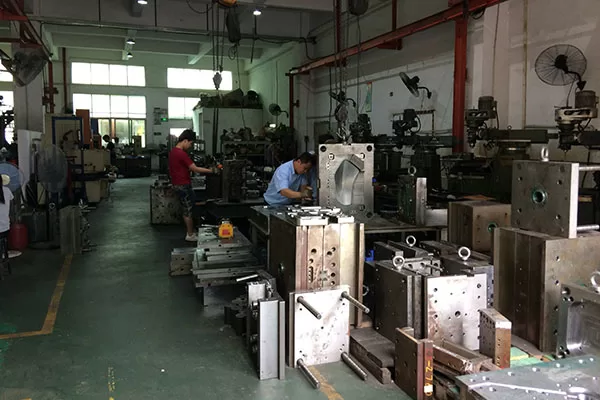 Mold manufacturing services