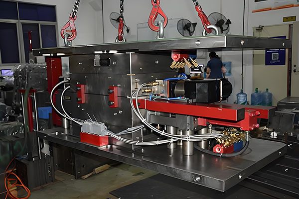 Multi-component injection mold